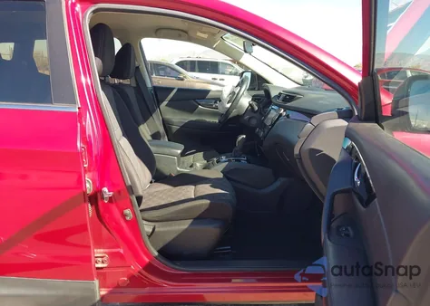 2017 Nissan Rogue Sport Sv из США, поврежденный, VIN JN1BJ1CP9HW035233